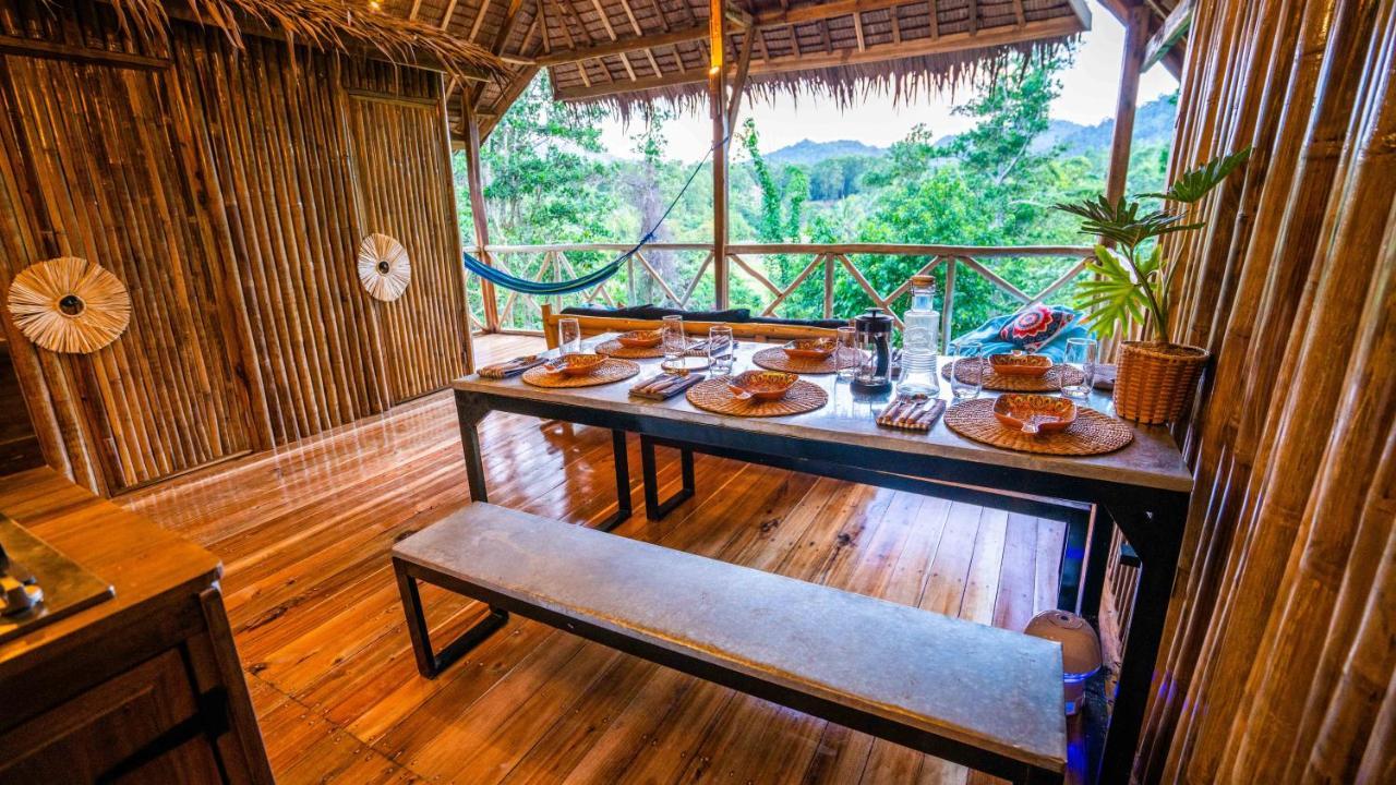 Barya Lang Villa- Native Villa With Jeepney Room El Nido Exterior photo