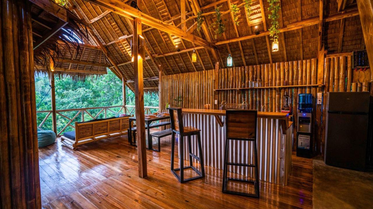 Barya Lang Villa- Native Villa With Jeepney Room El Nido Exterior photo