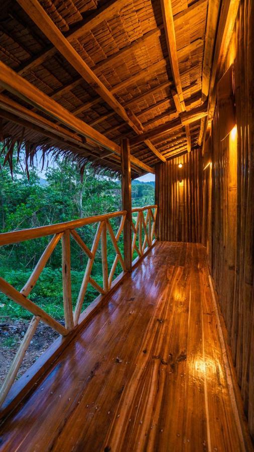 Barya Lang Villa- Native Villa With Jeepney Room El Nido Exterior photo