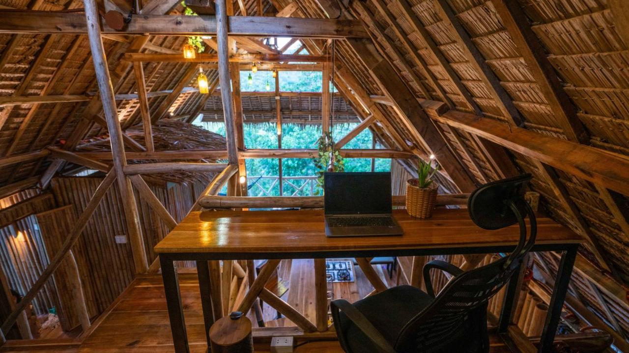 Barya Lang Villa- Native Villa With Jeepney Room El Nido Exterior photo