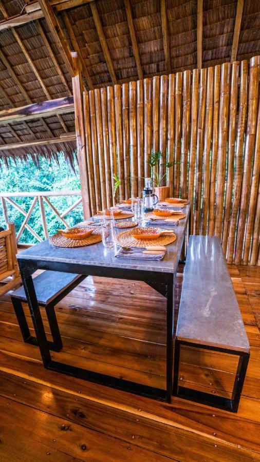 Barya Lang Villa- Native Villa With Jeepney Room El Nido Exterior photo